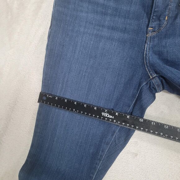 Levi's 311 Shaping Skinny Jeans Womens 31x30 Blue Med Wash Distressed Stretch - Picture 7 of 16